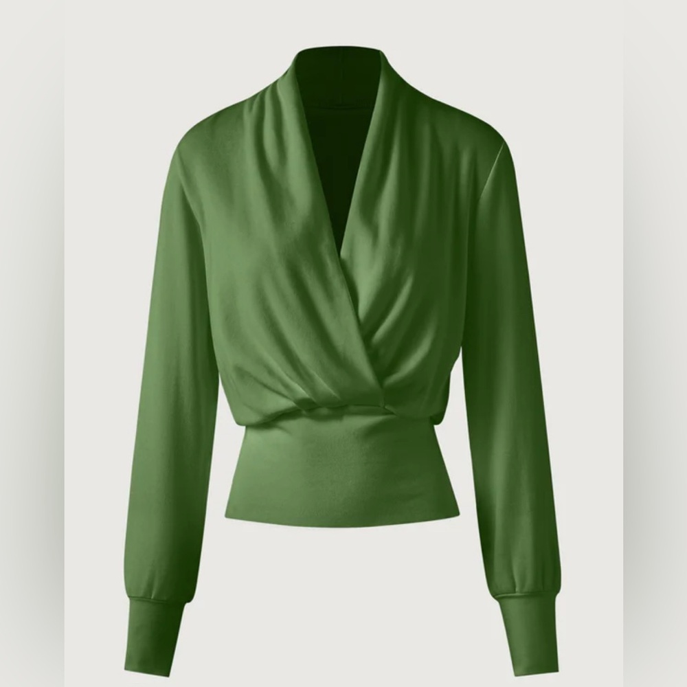 OGL Surplice Tuckable Top